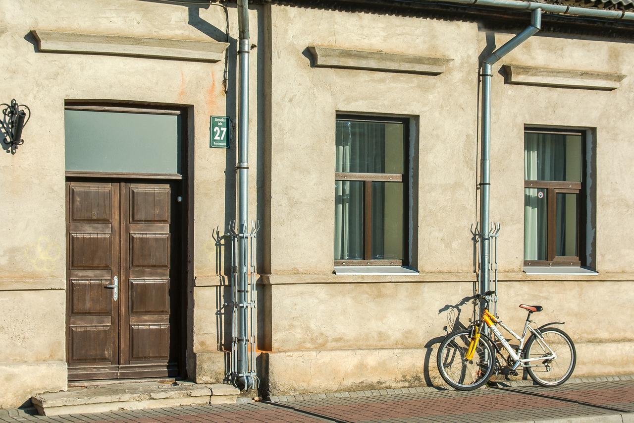 Kolumbs Junior Suite リエパーヤ エクステリア 写真